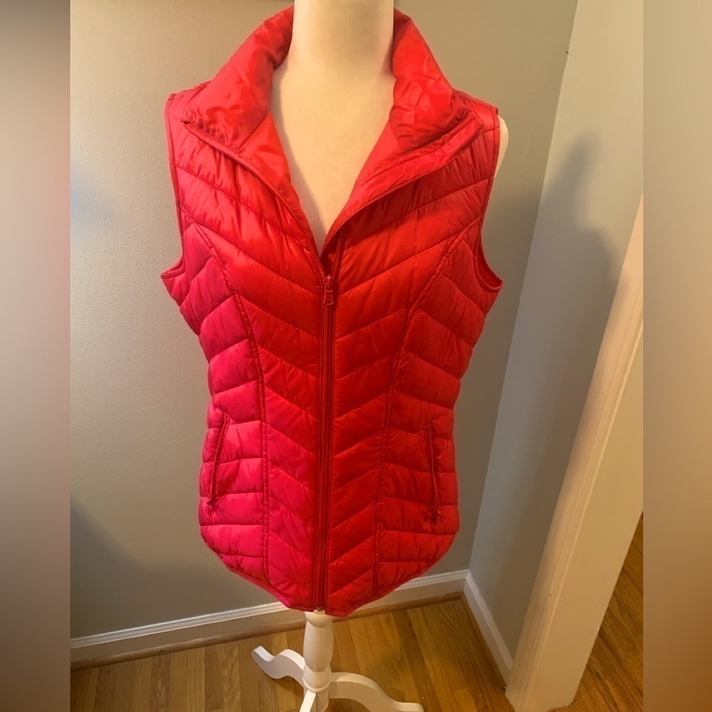 Tek Gear Women’s vest, size L